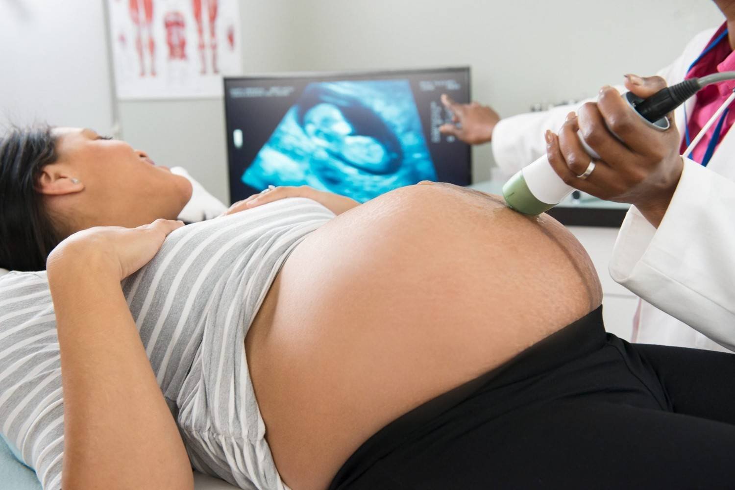 Best Pregnancy Doctor in North Delhi